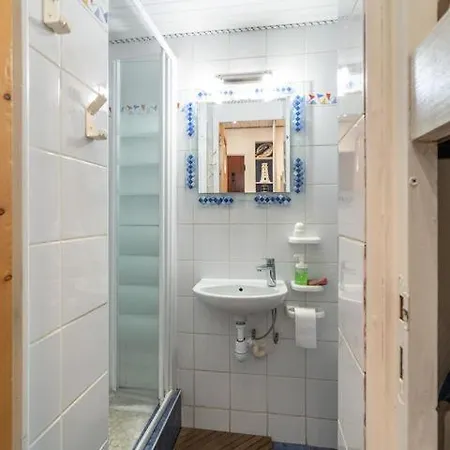 Apartment Les Goelettes, Bord De Hyeres